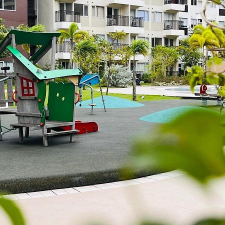 * *P Fantastic 2Br Option For 8 Appartement Iloilo City Buitenkant foto
