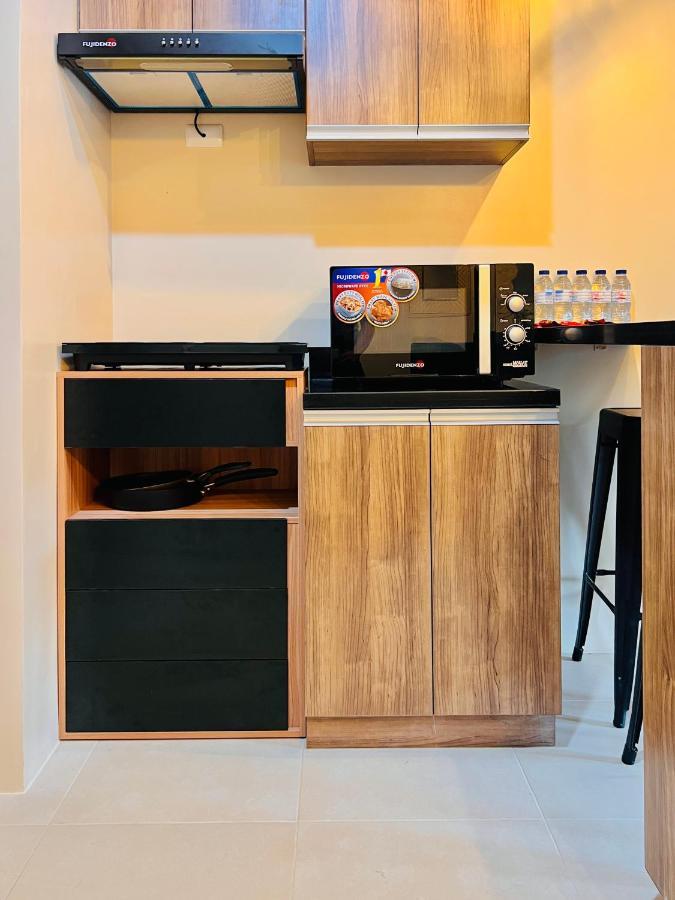 * *P Fantastic 2Br Option For 8 Appartement Iloilo City Buitenkant foto