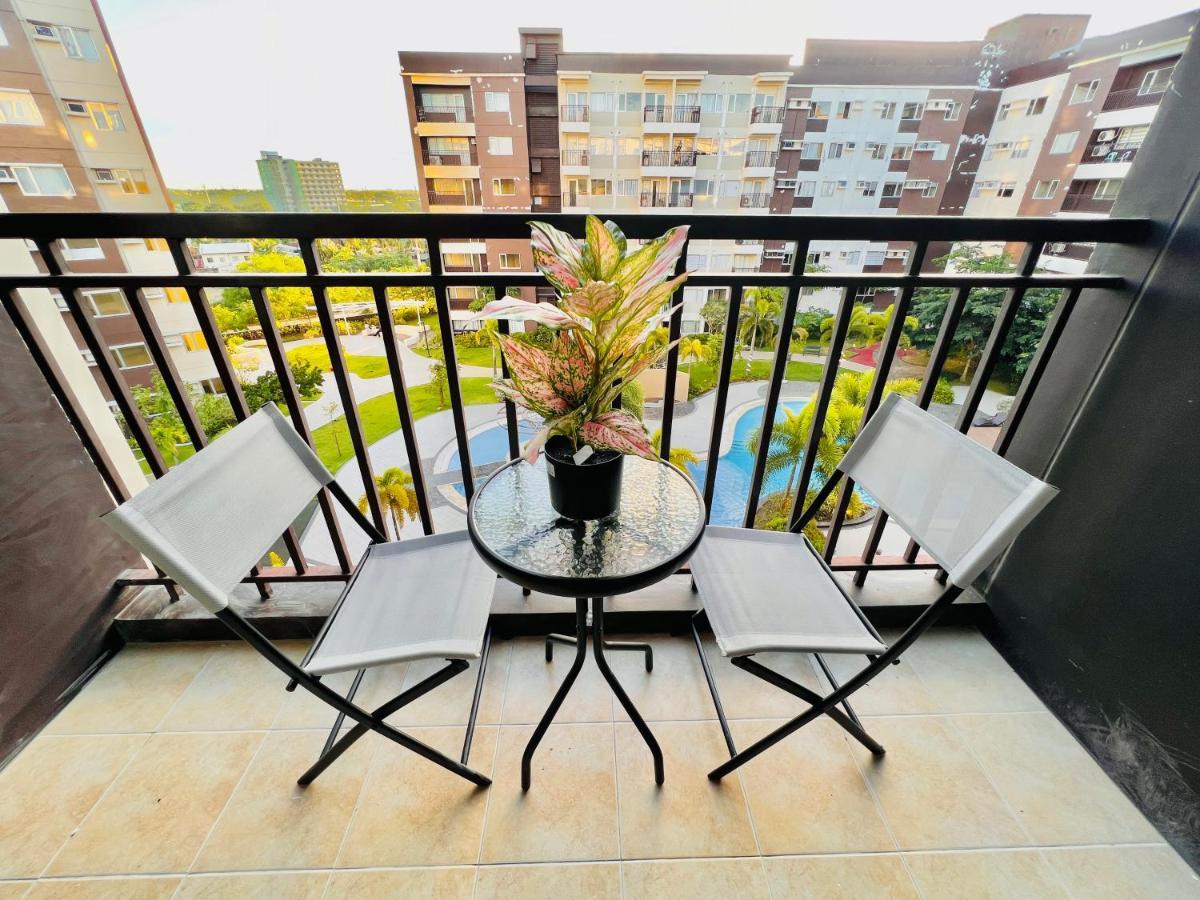 * *P Fantastic 2Br Option For 8 Appartement Iloilo City Buitenkant foto
