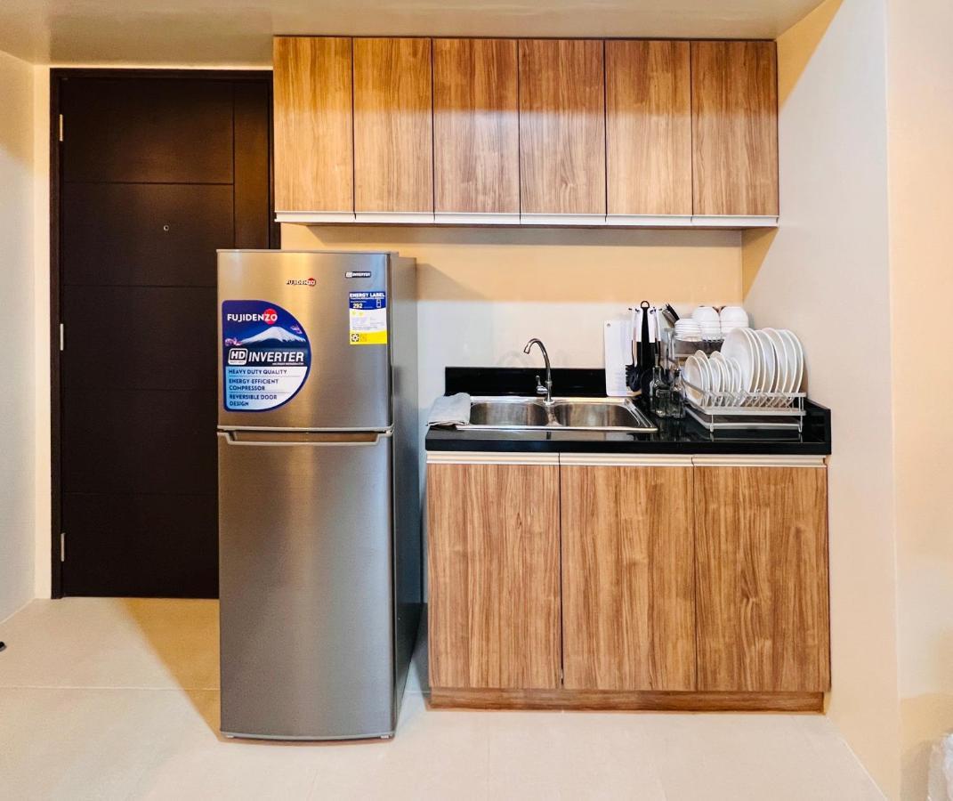 * *P Fantastic 2Br Option For 8 Appartement Iloilo City Buitenkant foto